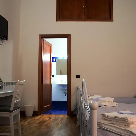 O' Sole E' Napule Bed & Breakfast *