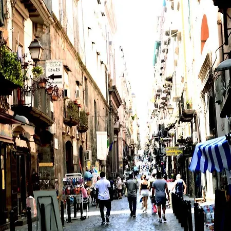 Nocleg ze śniadaniem O' Sole E' Napule *